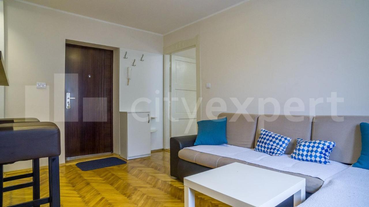 Central Apartment With Garage Новий Сад Екстер'єр фото